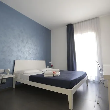 Piccola Caracas Bed & Breakfast 2*